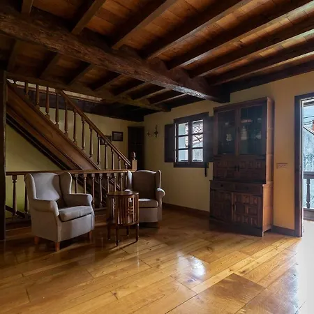 Casa Dario - Jardin Cerrado Y Chimenea En Llanes בית נופש