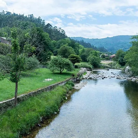 Casa Dario - Jardin Cerrado Y Chimenea En Llanes Ралес