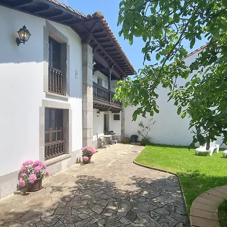 Casa Dario - Jardin Cerrado Y Chimenea En Llanes *