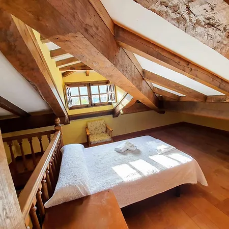 Casa Dario - Jardin Cerrado Y Chimenea En Llanes